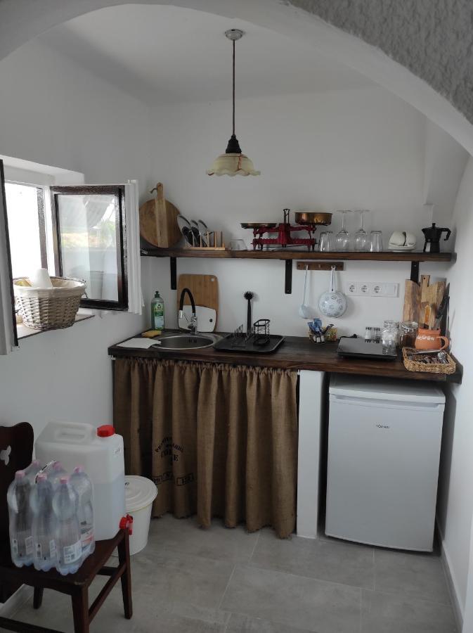 Kishaz A Szolohegyen Appartement Balatonakali Buitenkant foto